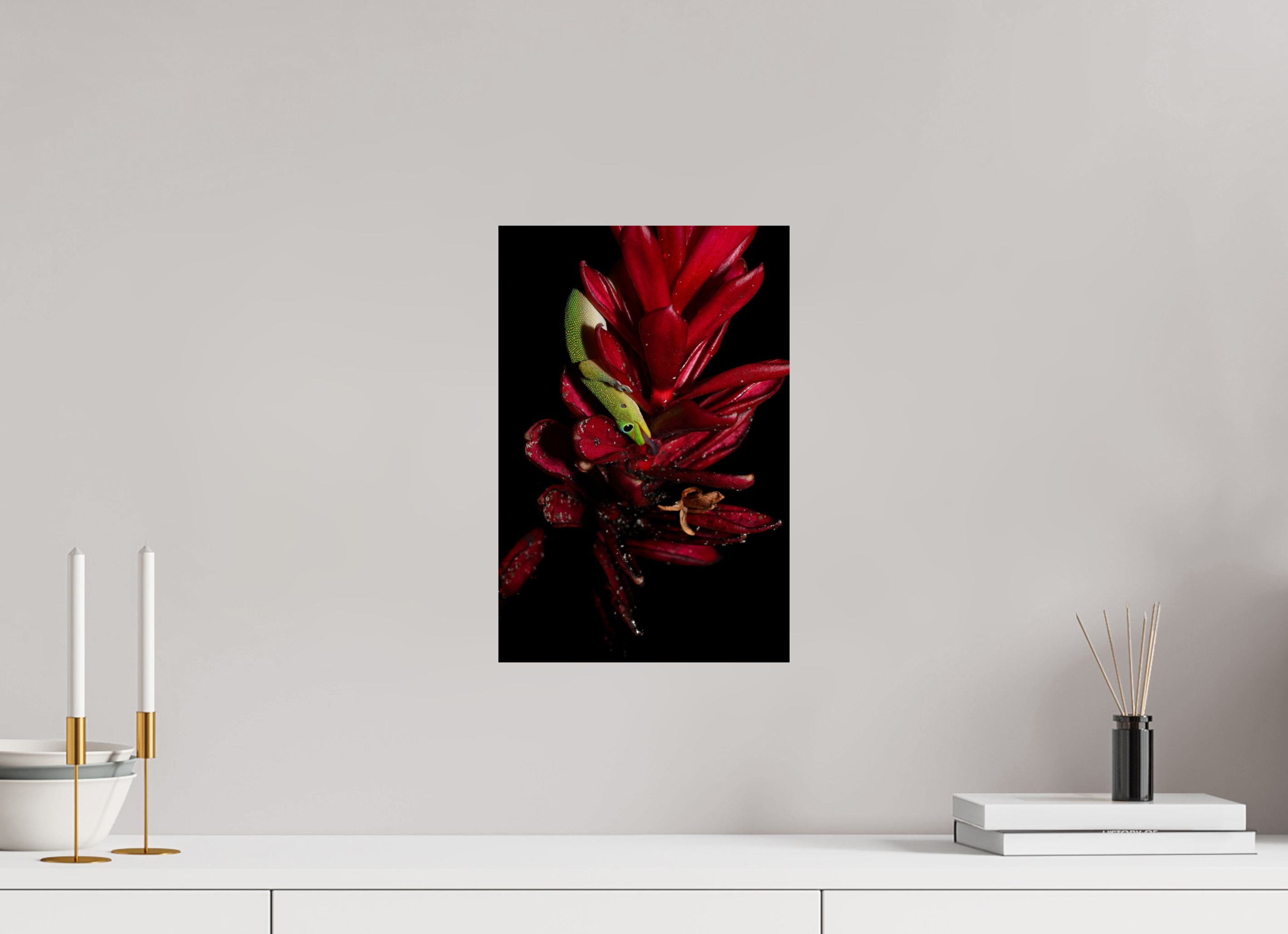 10 x 15″, Photo Print on Aluminum Backing Gecko on Flower
