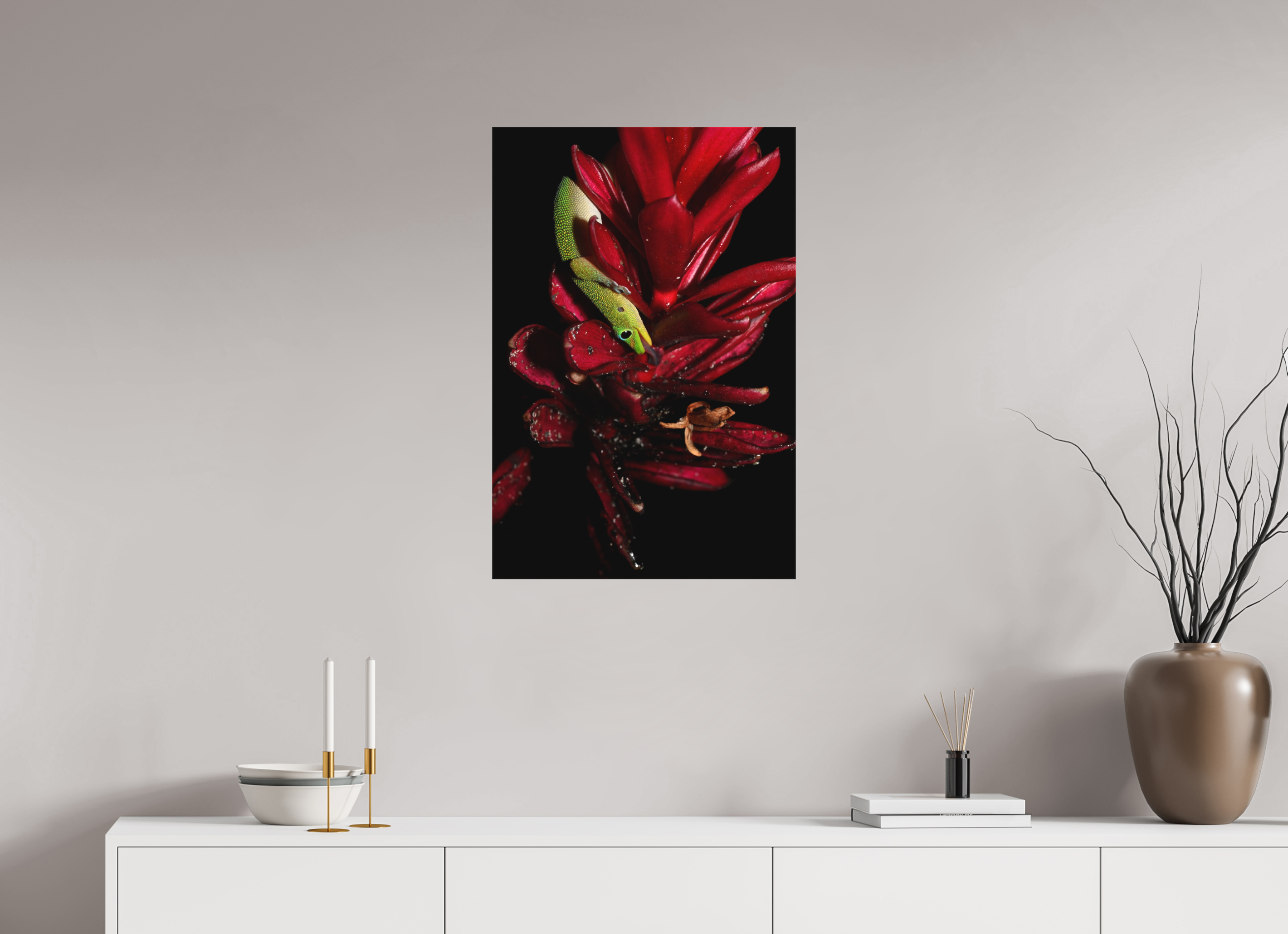 20 x 30″, Matte Canvas with Wrapped Edges Gecko on Flower